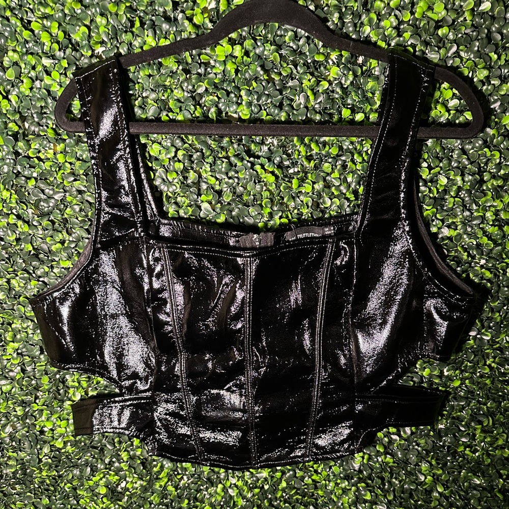 BRAND NEW PrettyLittleThing Faux Leather Crop Top